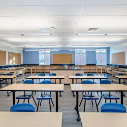 Image of the Yarmouth High School Science Room from the front of the classroom.
